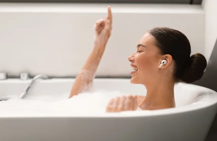 Freistehende Badewanne trotz kleinem Bad 