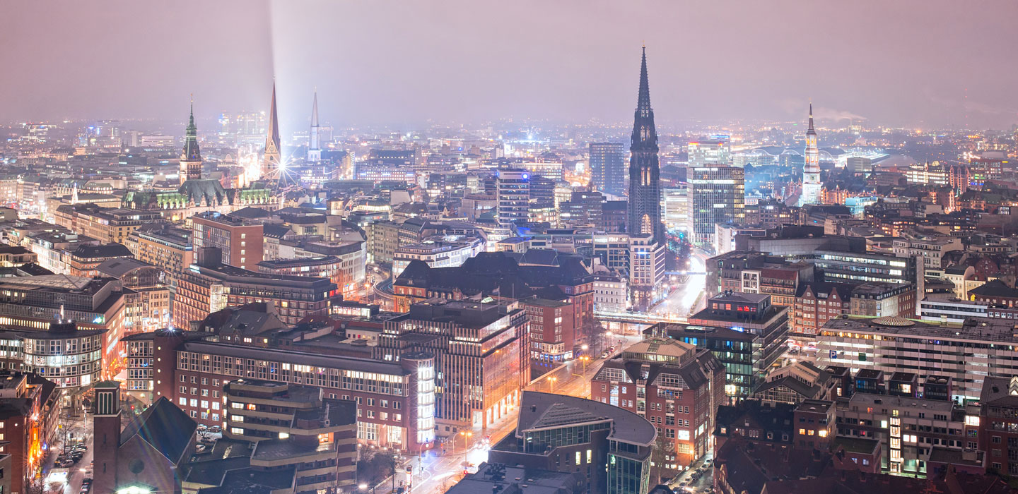 Hamburg bei Nacht Moin, Moin! Liebe Hamburger